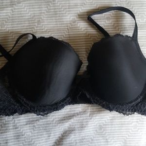 Victoria secret demi bra,  new like condition